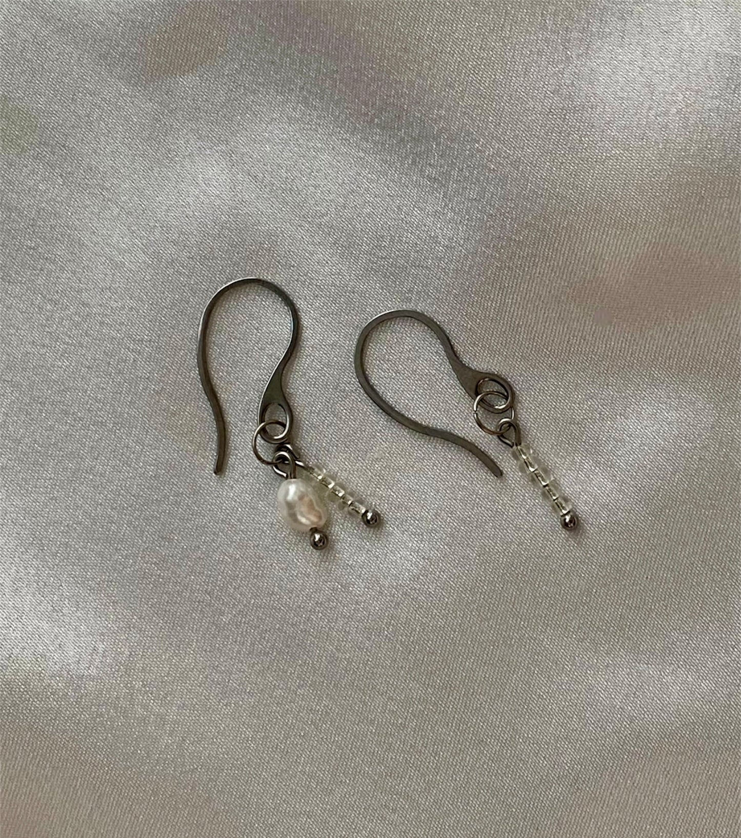 Nara Earrings Clear