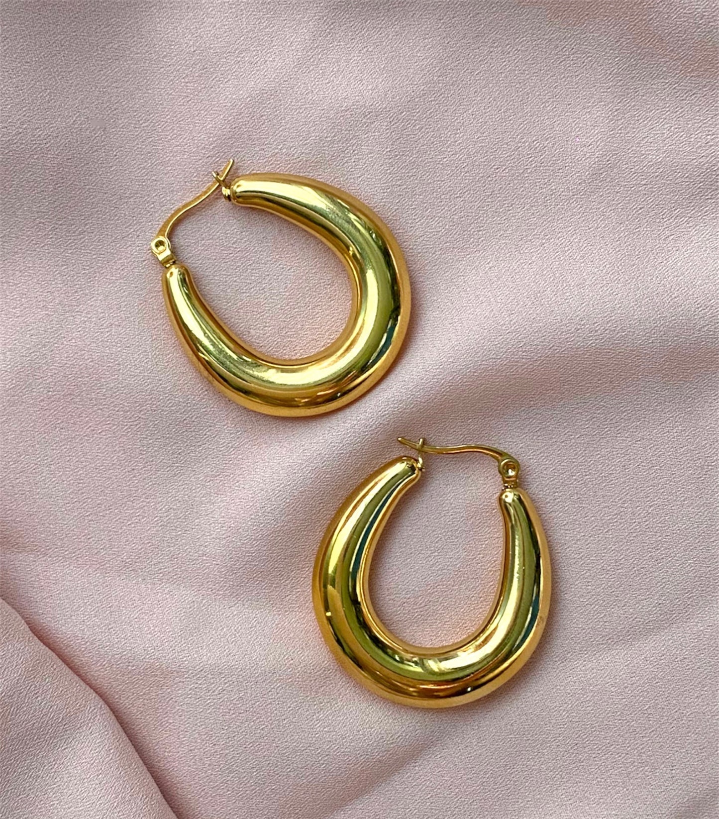 Glam Hoops Gold