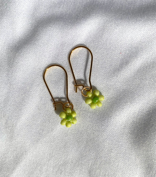 Daisy Earrings Fine Green